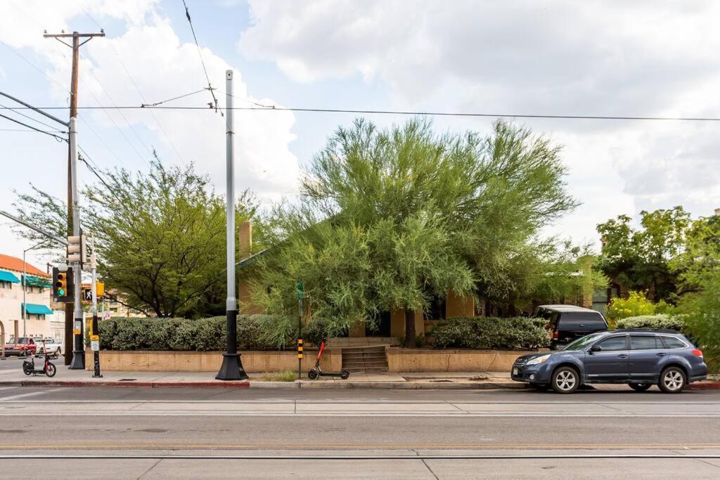 2Br Home W Parking Downtown Charm In Full Bloom! Tucson Exterior foto
