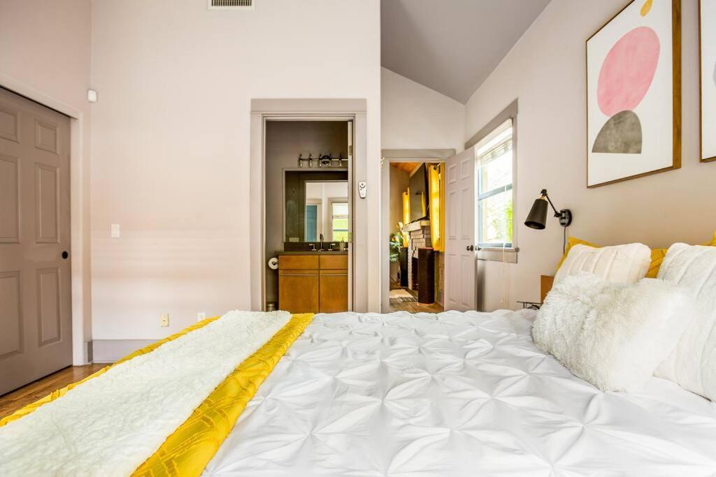 2Br Home W Parking Downtown Charm In Full Bloom! Tucson Exterior foto