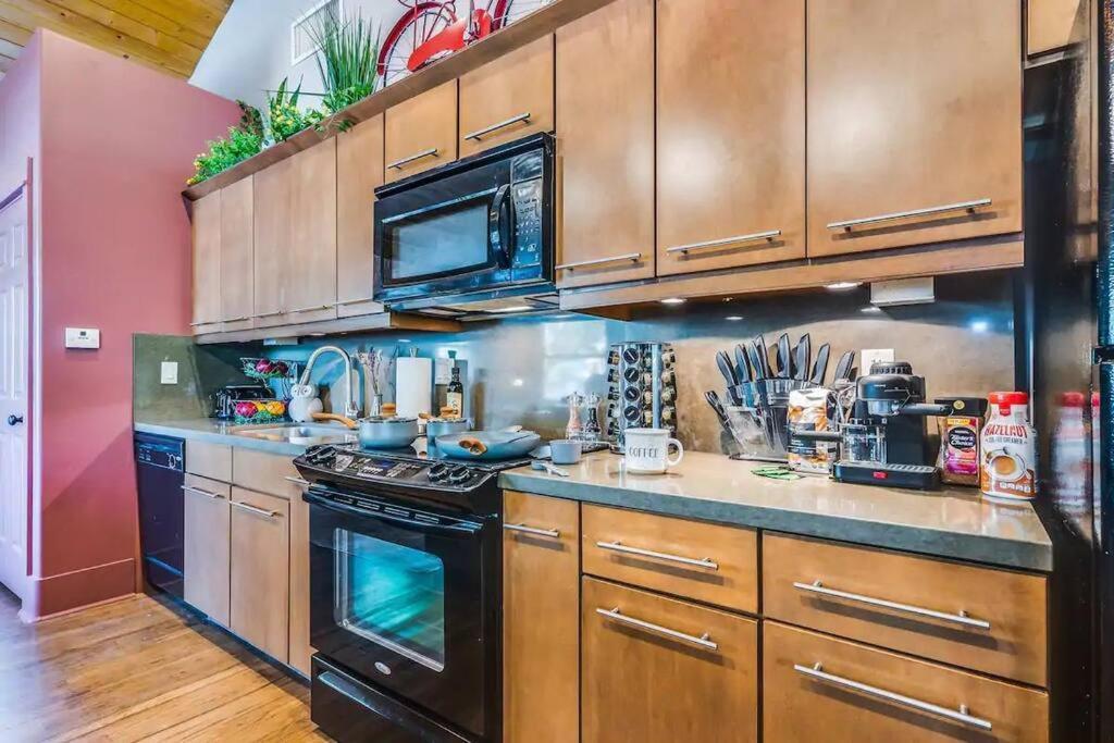 2Br Home W Parking Downtown Charm In Full Bloom! Tucson Exterior foto